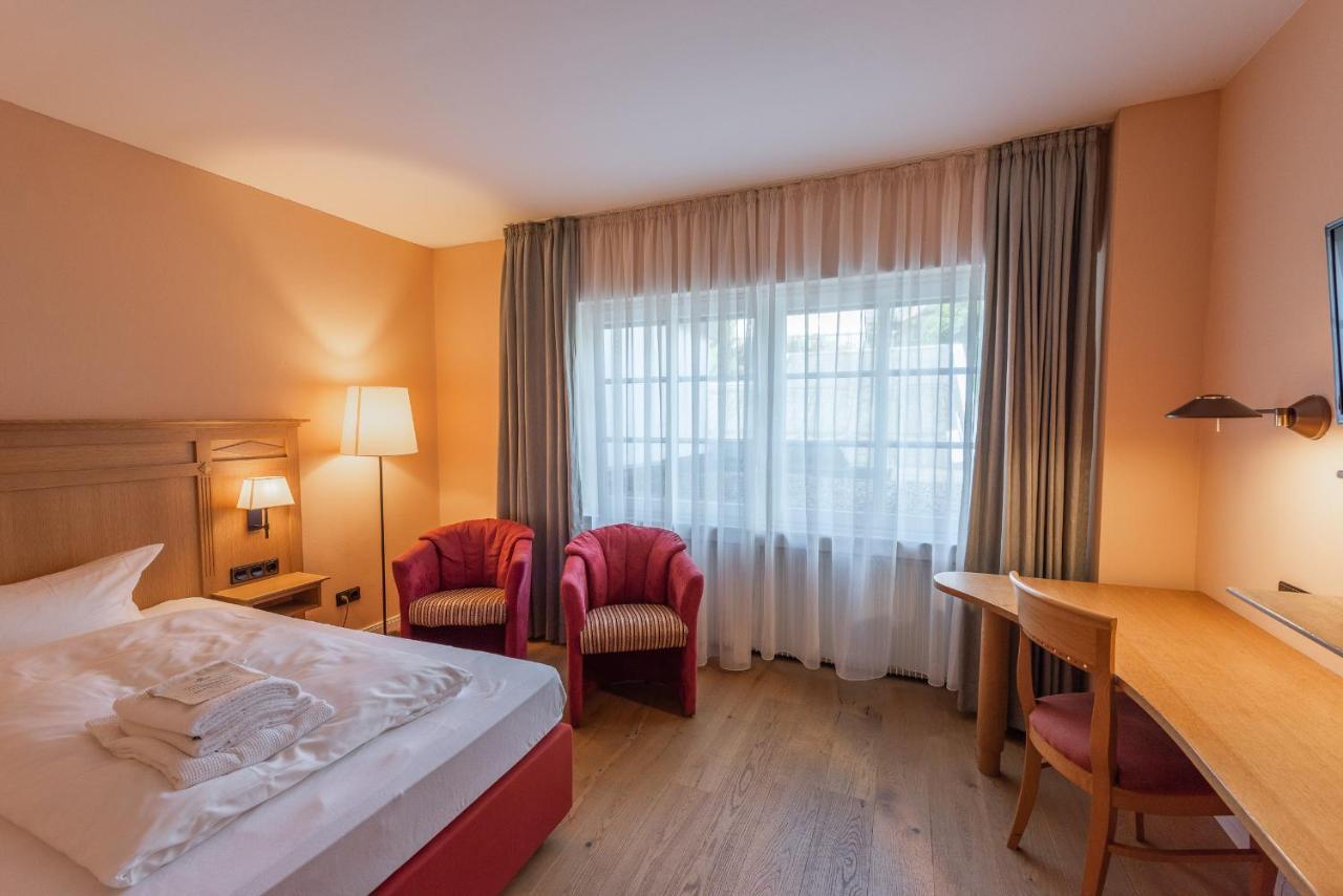 Struck Landhotel & Spa Attendorn Bagian luar foto